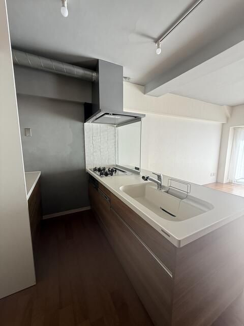 1SLDK Apartment for Sale in Gotanda, Shinagawa, Tokyo - Thumbnail 4