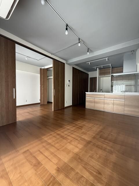 1SLDK Apartment for Sale in Gotanda, Shinagawa, Tokyo - Thumbnail 2
