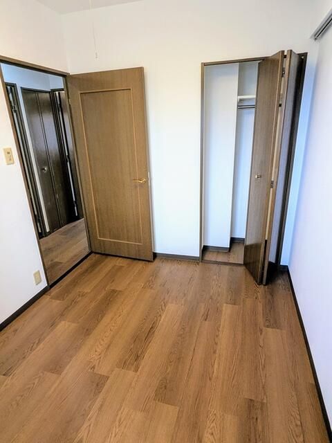 2LDK Apartment for Sale in Zama City, Kanagawa | 57.52 sqm - Thumbnail 3