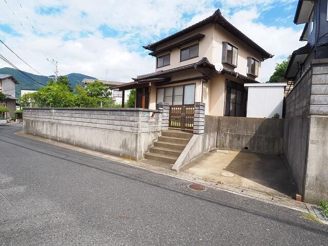 5SLDK House for Sale in Kitakyushu with 256 sqm Land - Main Image