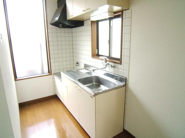 2DK Apartment for Rent in Nishi-ku, Niigata - 47.74 sqm - Thumbnail 3