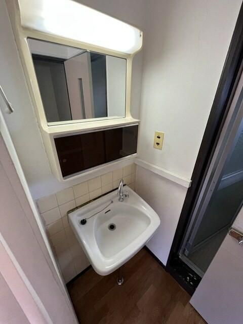 2DK Apartment for Rent in Isogo-ku, Yokohama - Thumbnail 4