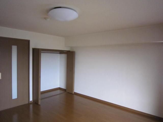 1K Apartment for Rent in Nonoichi, Ishikawa - 41,000 Yen - Thumbnail 2
