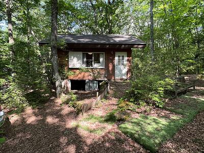 A villa surrounded by greenery in the highland resort area at the foot of Mt. Asama: Villas, Real Estate, Properties for Sale, Hometown Information Center: Nationwide Country Living Property Data — Image 3, Tsumagoi, Gunma