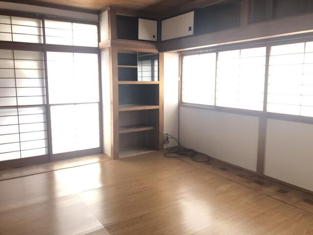 Spacious 4DK House on Large Plot in Quiet Morioka Neighborhood - Thumbnail 3