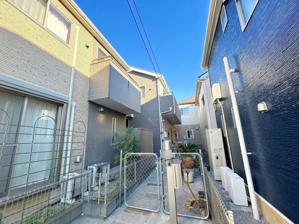 4SLDK Detached House for Sale in Tachikawa, Tokyo - Thumbnail 4