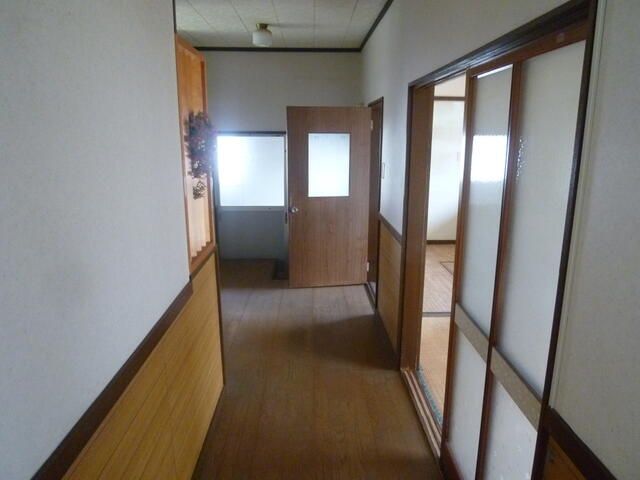 Spacious 4DK Detached House on Large Plot in Gata Kami, Akita - Image 22