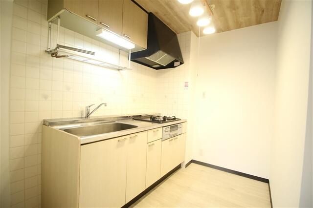 1LDK Apartment for Rent in Kisarazu, Chiba - 72,000 Yen - Thumbnail 4