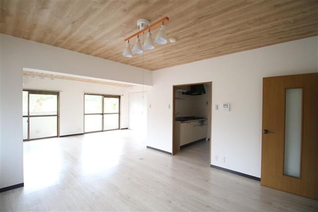 1LDK Apartment for Rent in Kisarazu, Chiba - 72,000 Yen - Thumbnail 3