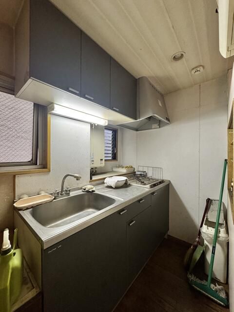 Commercial Shop/Office for Rent in Meguro, Tokyo - 63.43 sqm - Thumbnail 3