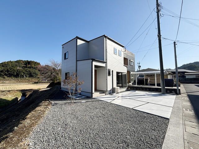 New 4LDK House in Kagoshima with 3 Car Parking | 2025 Build - Thumbnail 4