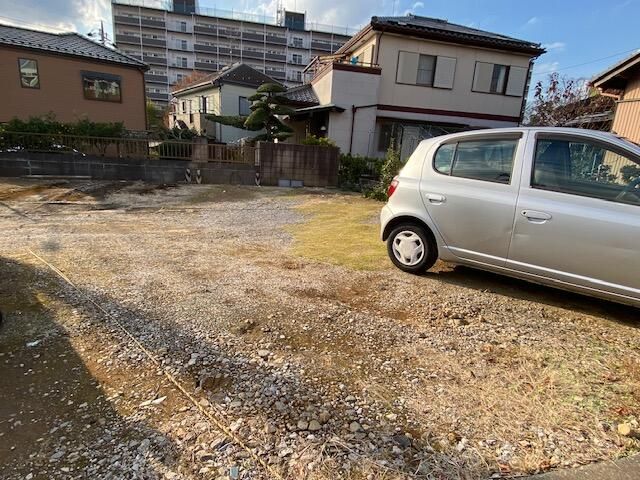 Parking Space for Rent in Nagareyama, Chiba - 8,500 Yen - Thumbnail 2