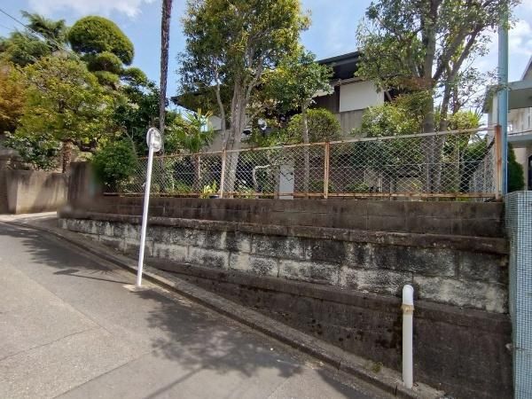 Land for Sale in Setagaya, Tokyo - 166.82 sqm Plot - Thumbnail 2