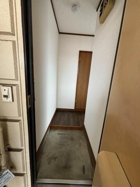 1K Apartment for Rent in Yashio, Saitama - New Sun Heights - Thumbnail 3