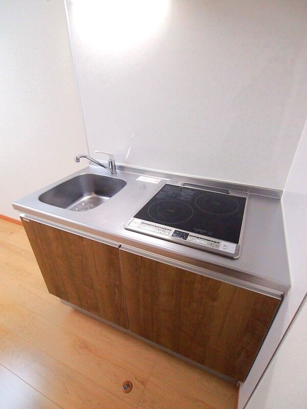 1K Apartment for Rent in Chigasaki, Kanagawa - Thumbnail 4