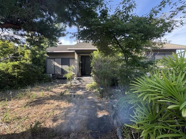 2LDK House for Sale in Yaizu, Shizuoka with 1166 sqm Land - Thumbnail 4