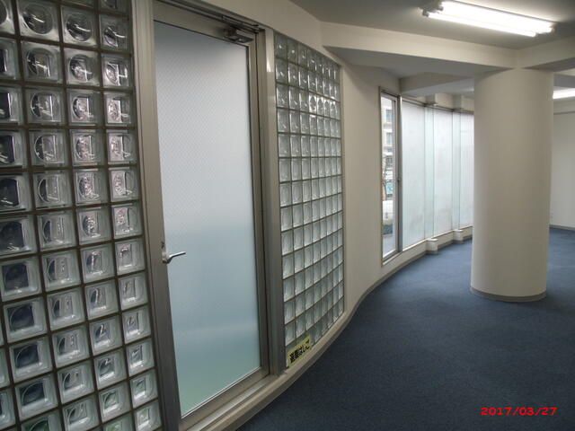 Tama City Commercial Space for Rent Near Seiseki-sakuragaoka Station - Thumbnail 2