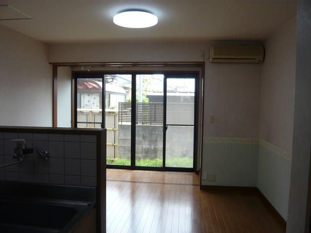 Gran Shario Maisonette Apartment for Rent in Komatsu, Ishikawa - Thumbnail 3