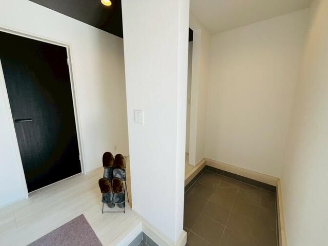 New 4LDK House in Oyama Tochigi with Roof Balcony - Thumbnail 3