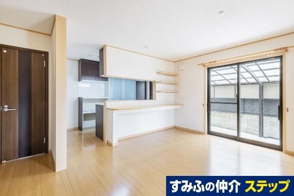 3SLDK Detached House in Uji, Kyoto with Corner Lot | 2009 Build - Thumbnail 2
