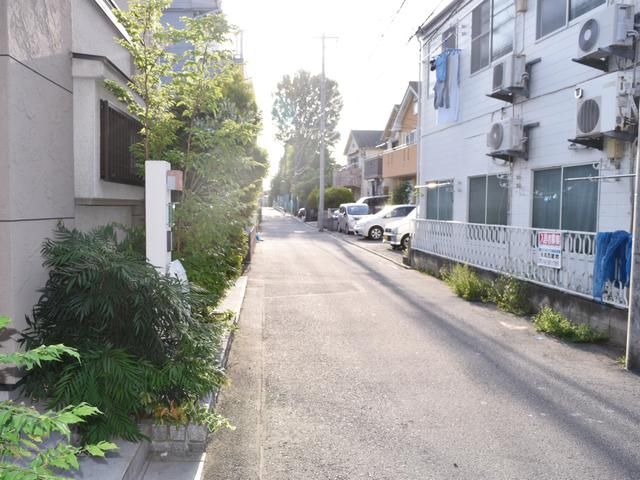 Compact Loft Apartment for Rent in Kodaira, Tokyo - Thumbnail 2