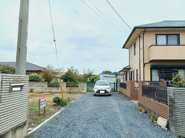 Building Land for Sale in Yuki City, Ibaraki - 203.66 sqm - Thumbnail 2