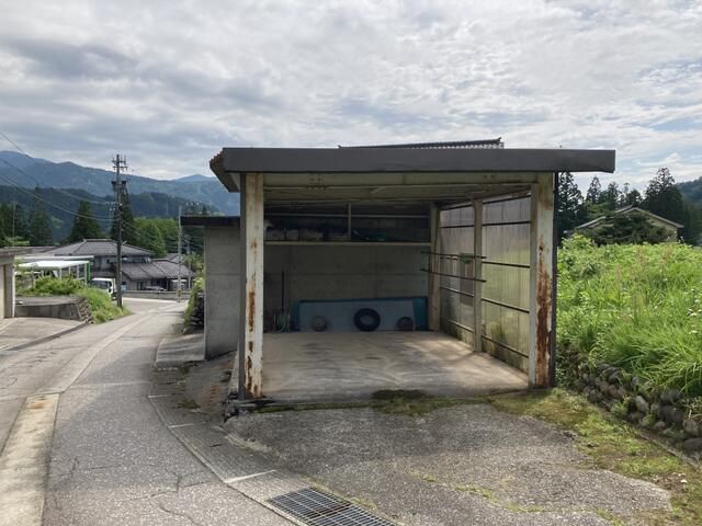 5LDK House with Land in Tateyama, Toyama | 934.71 sqm Plot - Thumbnail 2