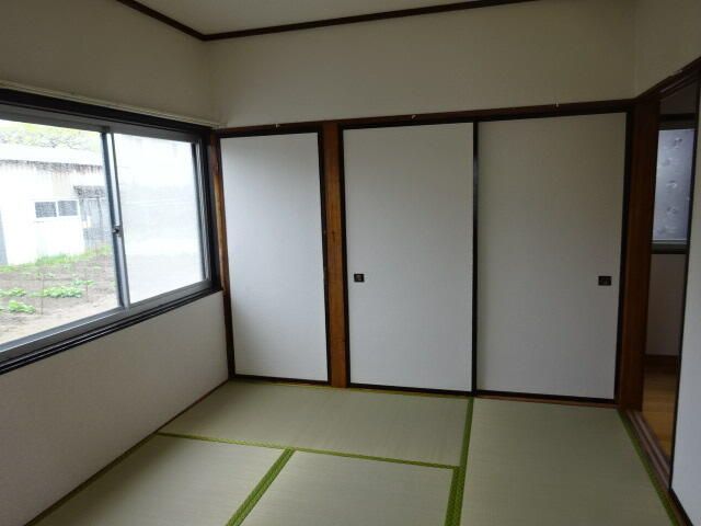 Renovated 2K Wooden House for Rent in Akita City - Thumbnail 4