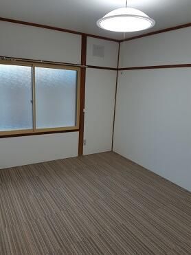 2DK Apartment for Rent in Obihiro, Hokkaido - 45.36 sqm - Thumbnail 3