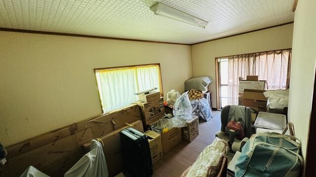 1953 Wooden House on 448sqm Land in Gosen, Niigata - Thumbnail 4