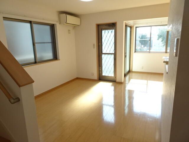 5SLDK Rental House in Chofu City, Tokyo - Thumbnail 3