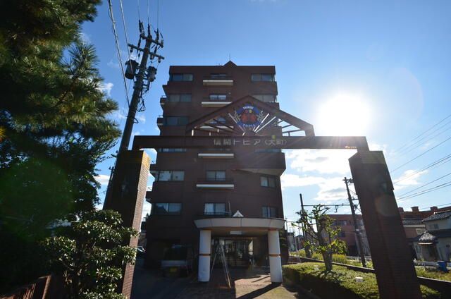 3LDK Apartment for Sale in Toyama City, Toyama Prefecture - Thumbnail 2