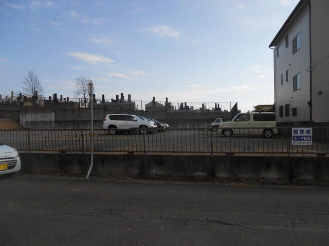 Daisaku Parking Rental Space in Hitachi City, Ibaraki - Thumbnail 2