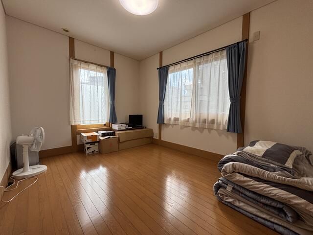 2SLDK House in Aomori City with Free Parking | 1998 Build - Thumbnail 2