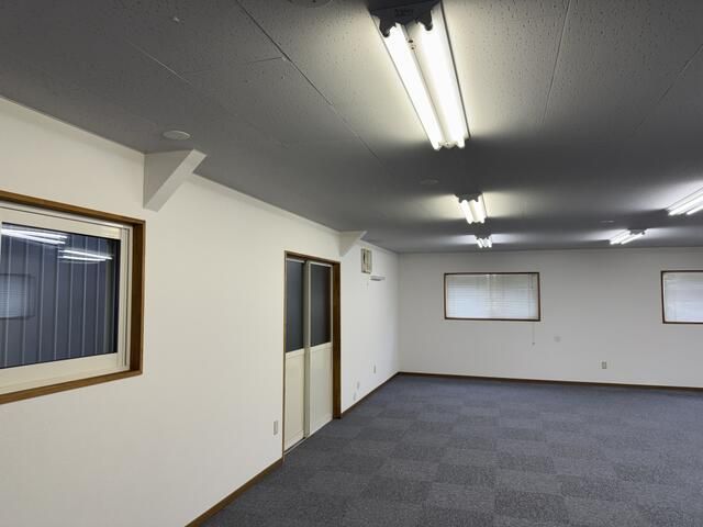 Office & Warehouse for Rent in Aomori City, 1000 sqm Land - Thumbnail 3