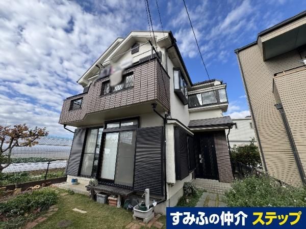 4DK House for Sale in Hino, Tokyo with Parking - Thumbnail 2