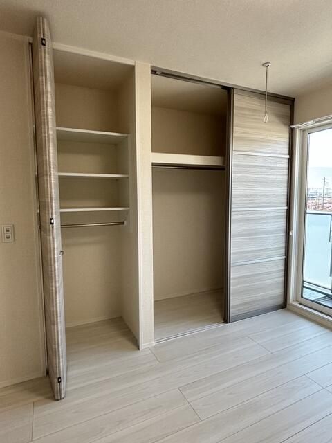 New 1LDK Apartment for Rent in Kofu, Yamanashi - Thumbnail 3