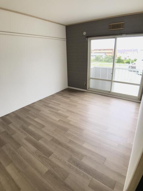 Rent 2DK Apartment in Kofu, Yamanashi - Panahights Kosuge B - Thumbnail 3