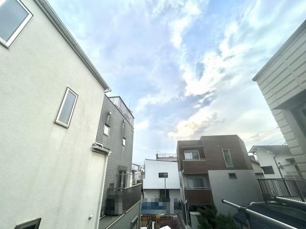 2DK Detached House in Nakahara-ku, Kawasaki for Sale - Thumbnail 2