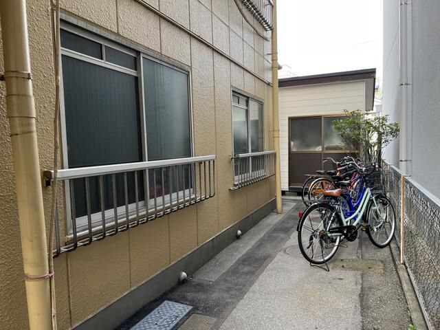 2DK Apartment for Rent near Oshiage Station, Sumida, Tokyo - Thumbnail 2