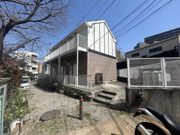 6-Unit Apartment Building for Sale in Fujisawa, Kanagawa - Thumbnail 3