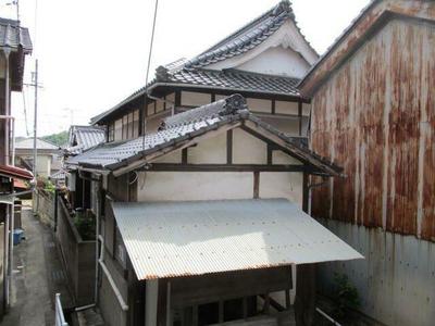 Historic Former Sake Brewery House in Bizen City — Image 1, Bizen, Okayama