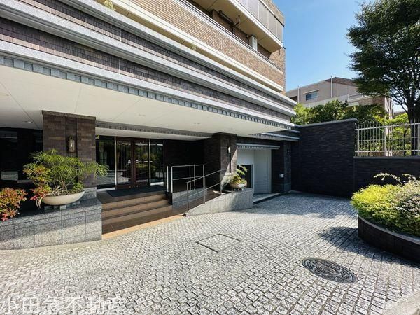 4LDK Apartment for Sale in Asao Ward, Kawasaki - 77.22 sqm - Thumbnail 2