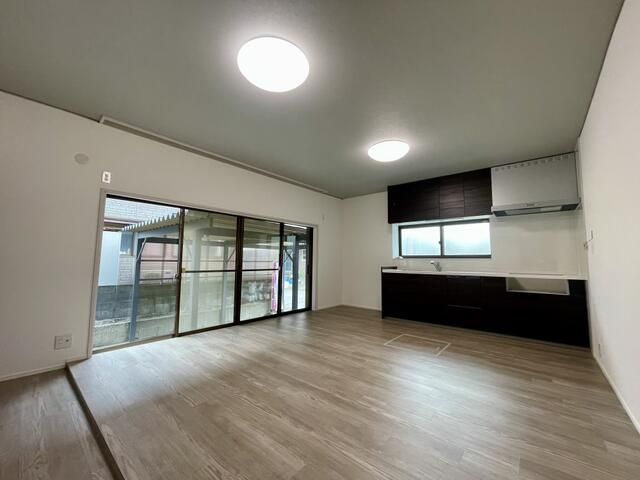 5LDK House for Sale in Fukui City with 199.85 sqm Land - Image 22