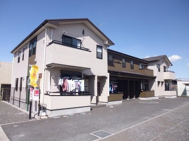 1LDK Apartment for Rent in Higashimatsuyama, Saitama - Image 1