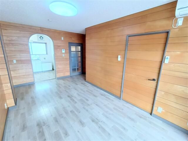 Apartment Building for Sale in Maebashi, Gunma - 12 Units - Thumbnail 2