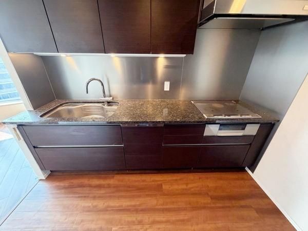 3LDK Apartment for Sale in Kachidoki, Chuo City, Tokyo - Thumbnail 3