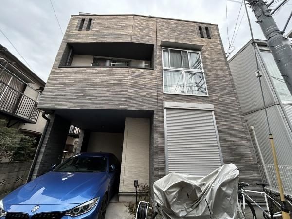 2008 3LDK House in Shinjuku, Tokyo | 90.61㎡ Floor Area - Thumbnail 2