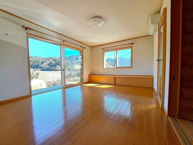2LDK Single-Story House for Sale in Minamiboso, Chiba - Thumbnail 4