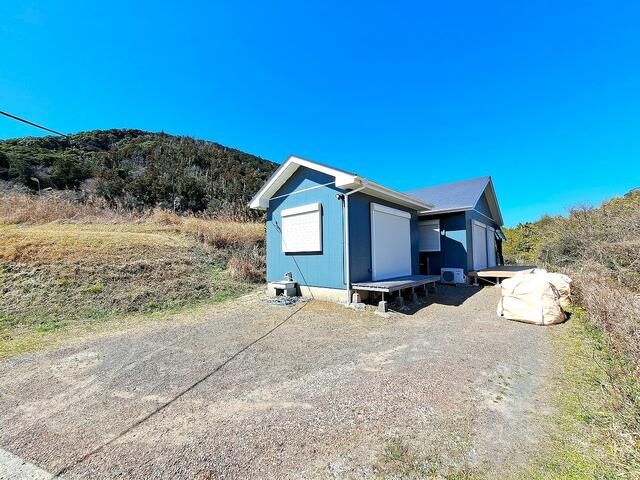 2LDK Single-Story House for Sale in Minamiboso, Chiba - Thumbnail 3